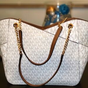 Michael Kors Jet Set Travel Large Chain Shoulder Tote Metallic Signature MK Bag